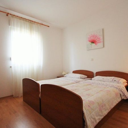Apartment Bilic With Balcony Poreč Zewnętrze zdjęcie