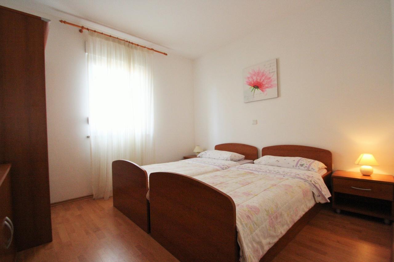 Apartment Bilic With Balcony Poreč Zewnętrze zdjęcie