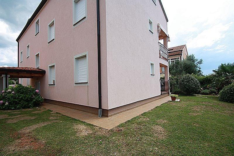 Apartment Bilic With Balcony Poreč Zewnętrze zdjęcie